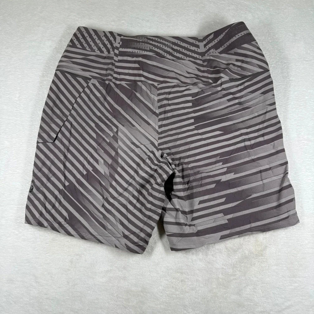 Lululemon‎ Mens Current State Board Short 9 Espresso Striped 34 LM7B07S NEW
